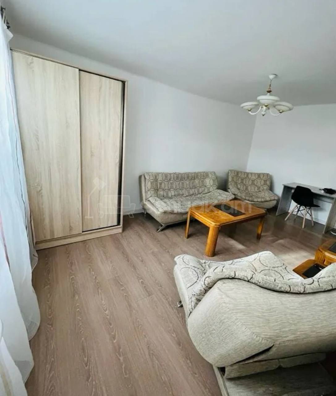 2 Սենյականոց Բնակարան Քարե Շենքում, 34քմ, 2/5 հարկ, Կապիտալ Վերանորոգված