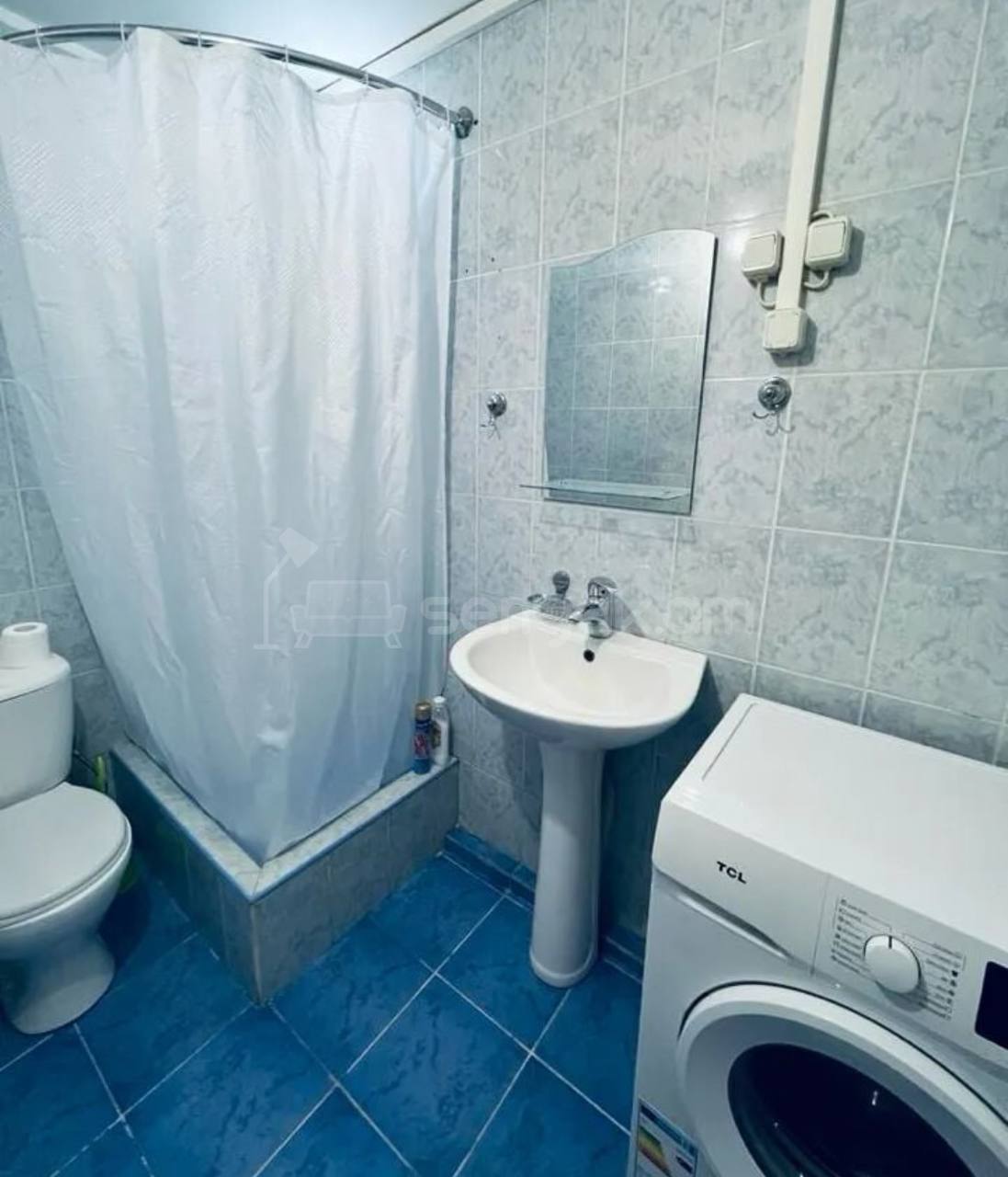 2 Սենյականոց Բնակարան Քարե Շենքում, 34քմ, 2/5 հարկ, Կապիտալ Վերանորոգված