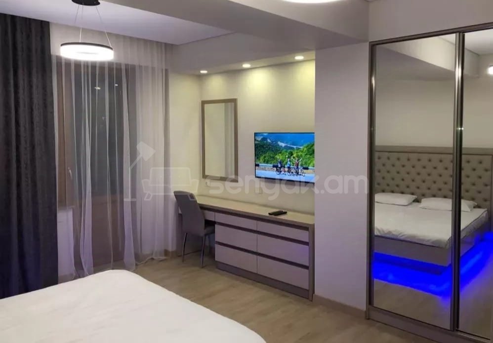 3 Սենյականոց Բնակարան Նորակառույցում, 80քմ, 7/12 հարկ, Դիզայներական Վերանորոգված