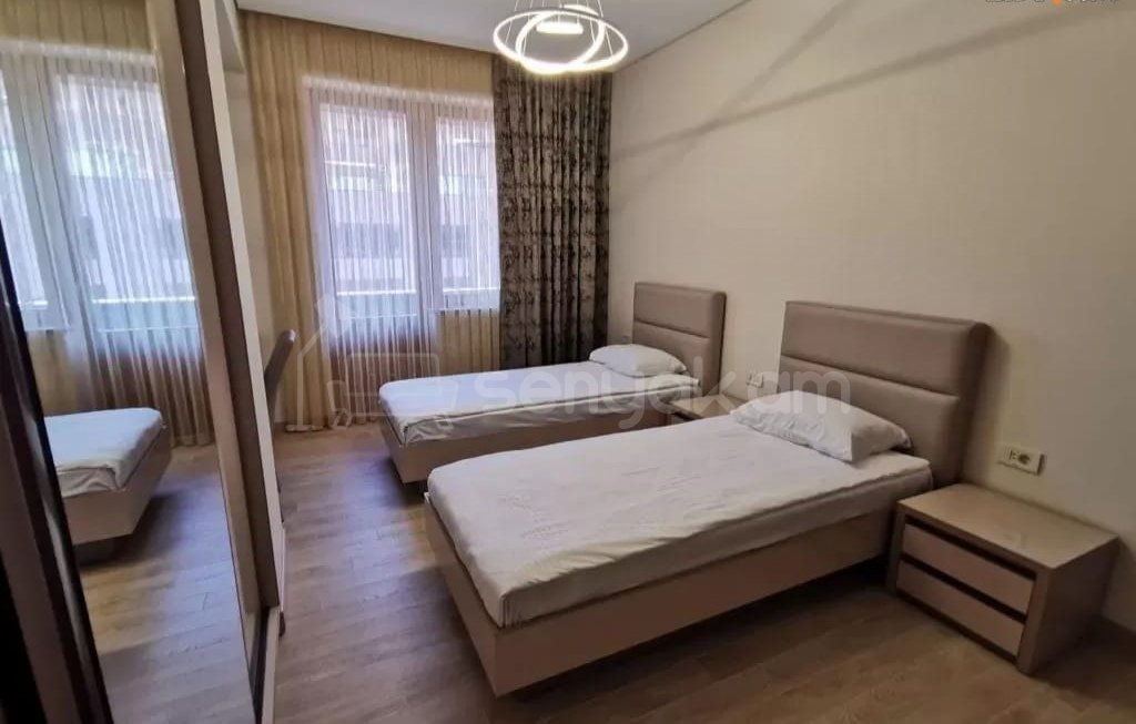 3 Սենյականոց Բնակարան Նորակառույցում, 80քմ, 7/12 հարկ, Դիզայներական Վերանորոգված