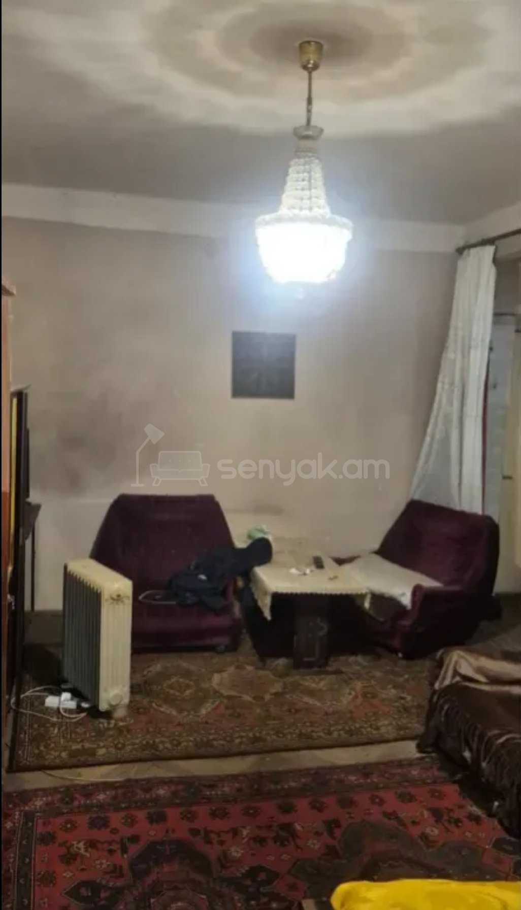 1 Սենյականոց Բնակարան Քարե Շենքում, 37քմ, 4/5 հարկ, Պետական Վիճակում