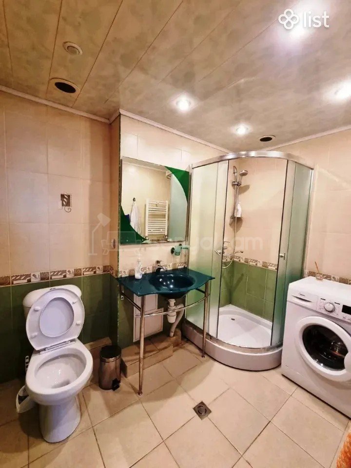 3 Սենյականոց Բնակարան, 70քմ, 8/9 հարկ, Կոսմետիկ Վերանորոգված, Կահավորված