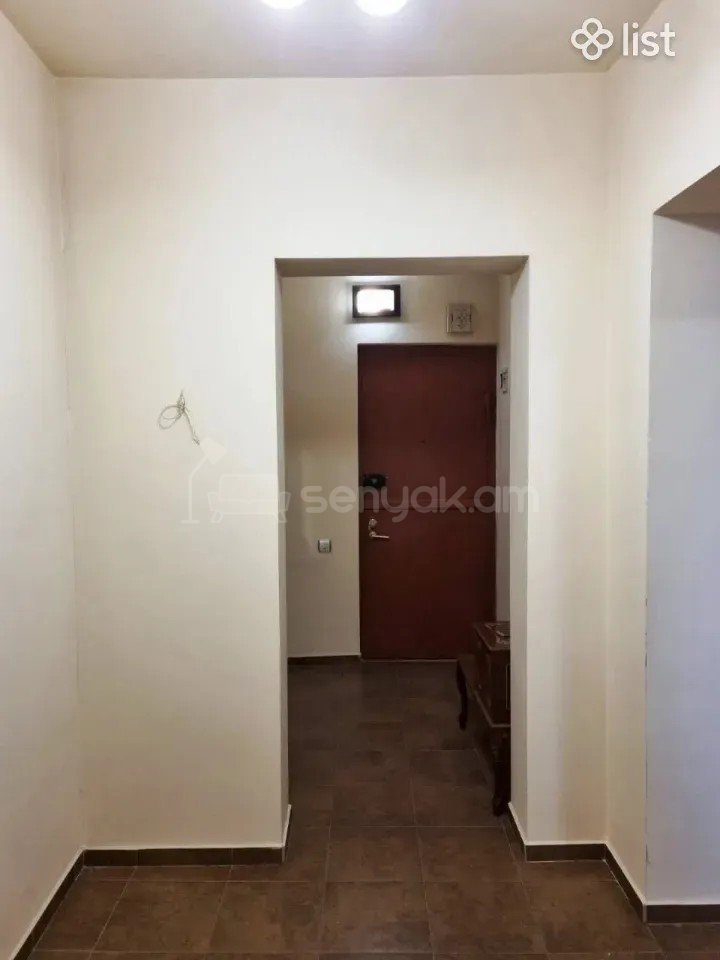 3 Սենյականոց Բնակարան, 70քմ, 8/9 հարկ, Կոսմետիկ Վերանորոգված, Կահավորված