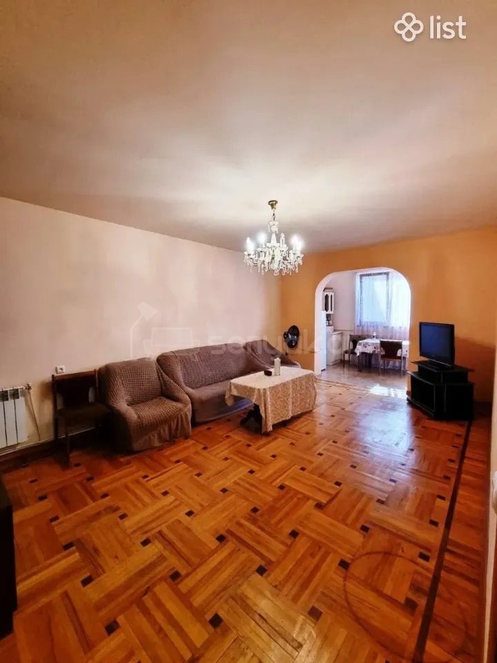 3 Սենյականոց Բնակարան, 70քմ, 8/9 հարկ, Կոսմետիկ Վերանորոգված, Կահավորված