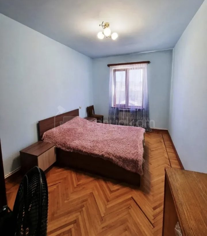 2 Սենյականոց Բնակարան Քարե Շենքում, 58քմ, 2/5 հարկ, Կապիտալ Վերանորոգված, Կահավորված, Արևկող