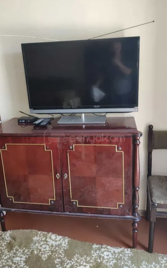 3 Սենյականոց Բնակարան Քարե Շենքում, 78քմ, 2/2 հարկ, Նորմալ Վիճակում, Կահավորված, Արևկող