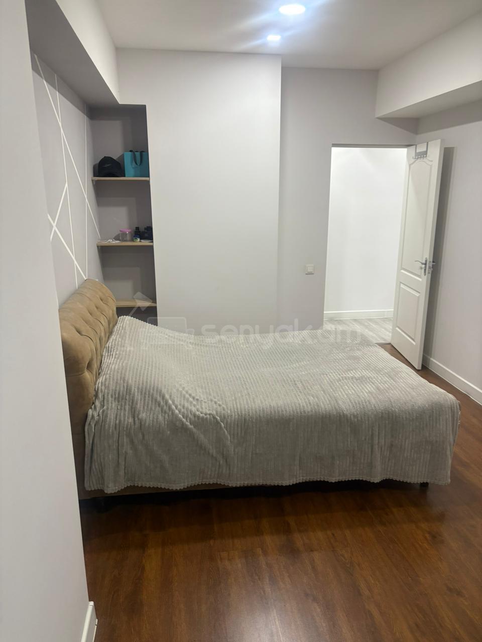 2 Սենյականոց Բնակարան Քարե Շենքում, 60քմ, 3/9 հարկ, Կապիտալ Վերանորոգված, Կահավորված, Արևկող