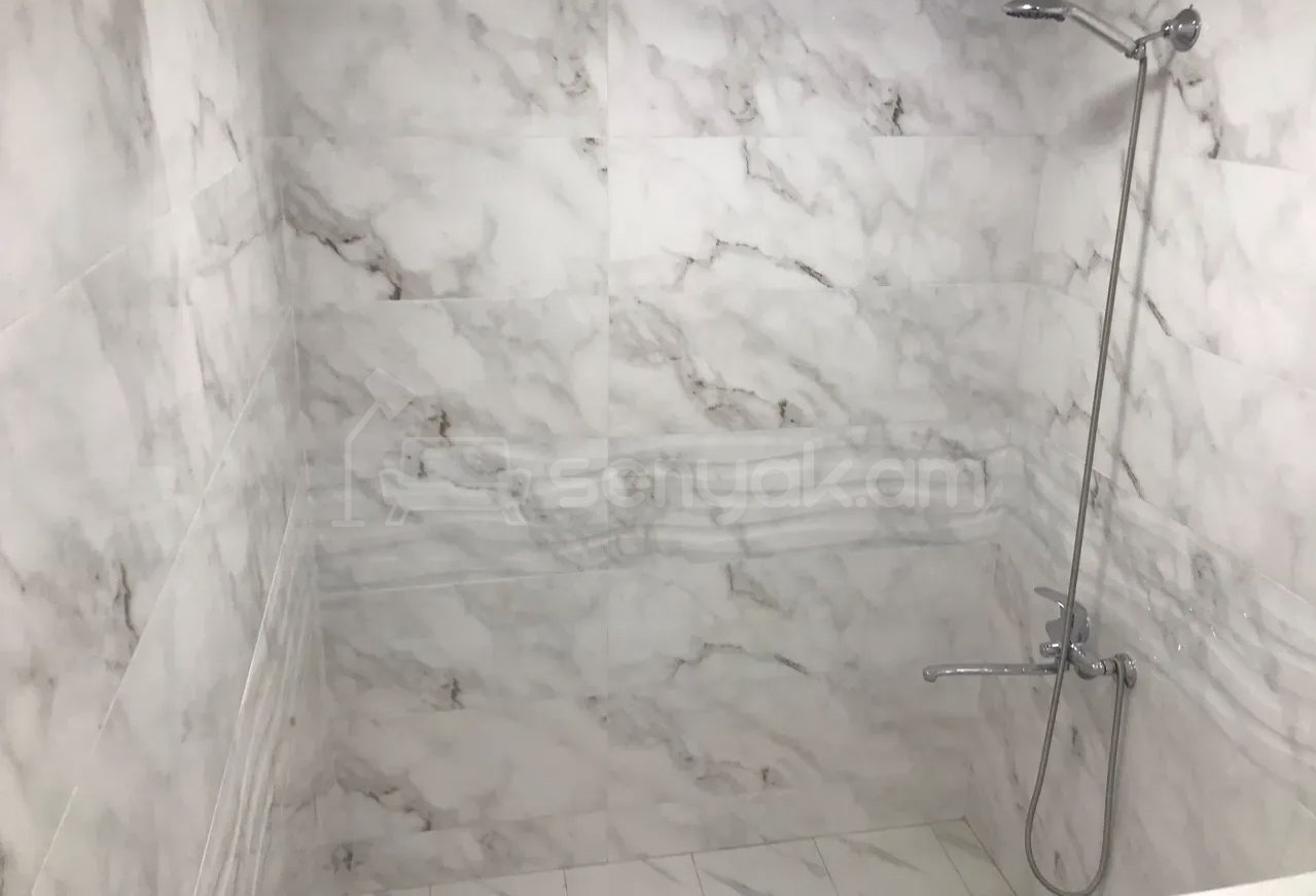 2 Սենյականոց Բնակարան, 65քմ, 4/14 հարկ, Կապիտալ Վերանորոգված, Արևկող