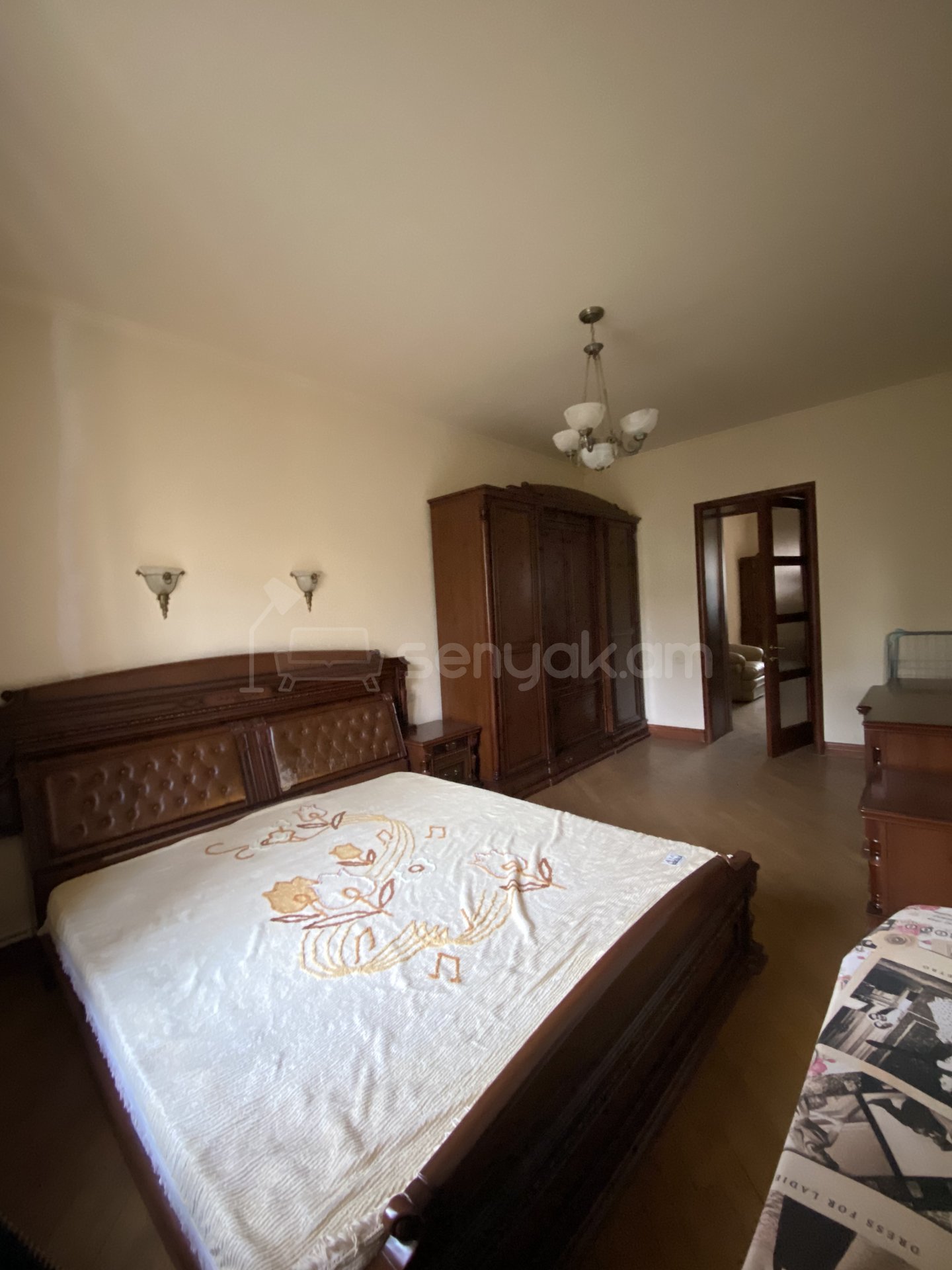 3 Սենյականոց Բնակարան, 82քմ, 2/5 հարկ, Դիզայներական Վերանորոգված