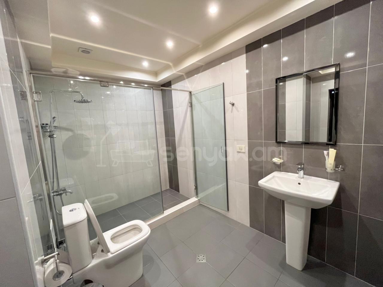 2 Սենյականոց Բնակարան Նորակառույցում, 50քմ, 5/16 հարկ, Դիզայներական Վերանորոգված