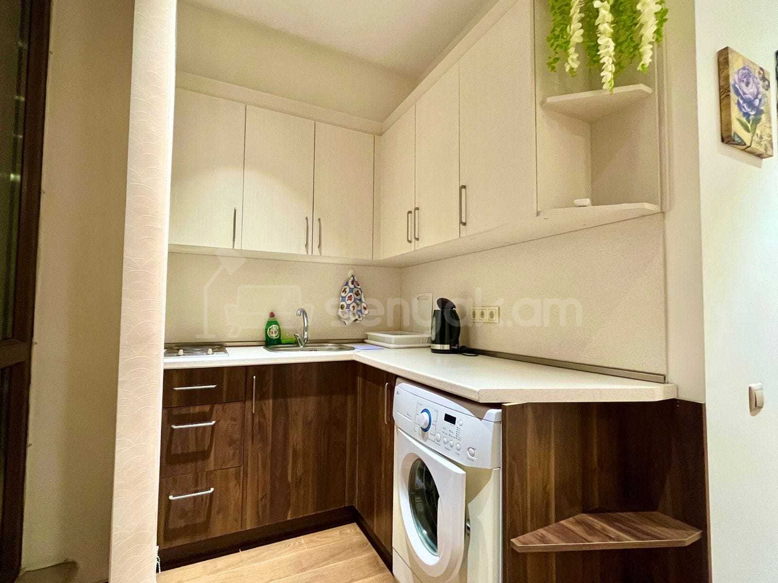 2 Սենյականոց Բնակարան Նորակառույցում, 50քմ, 6/15 հարկ, Դիզայներական Վերանորոգված