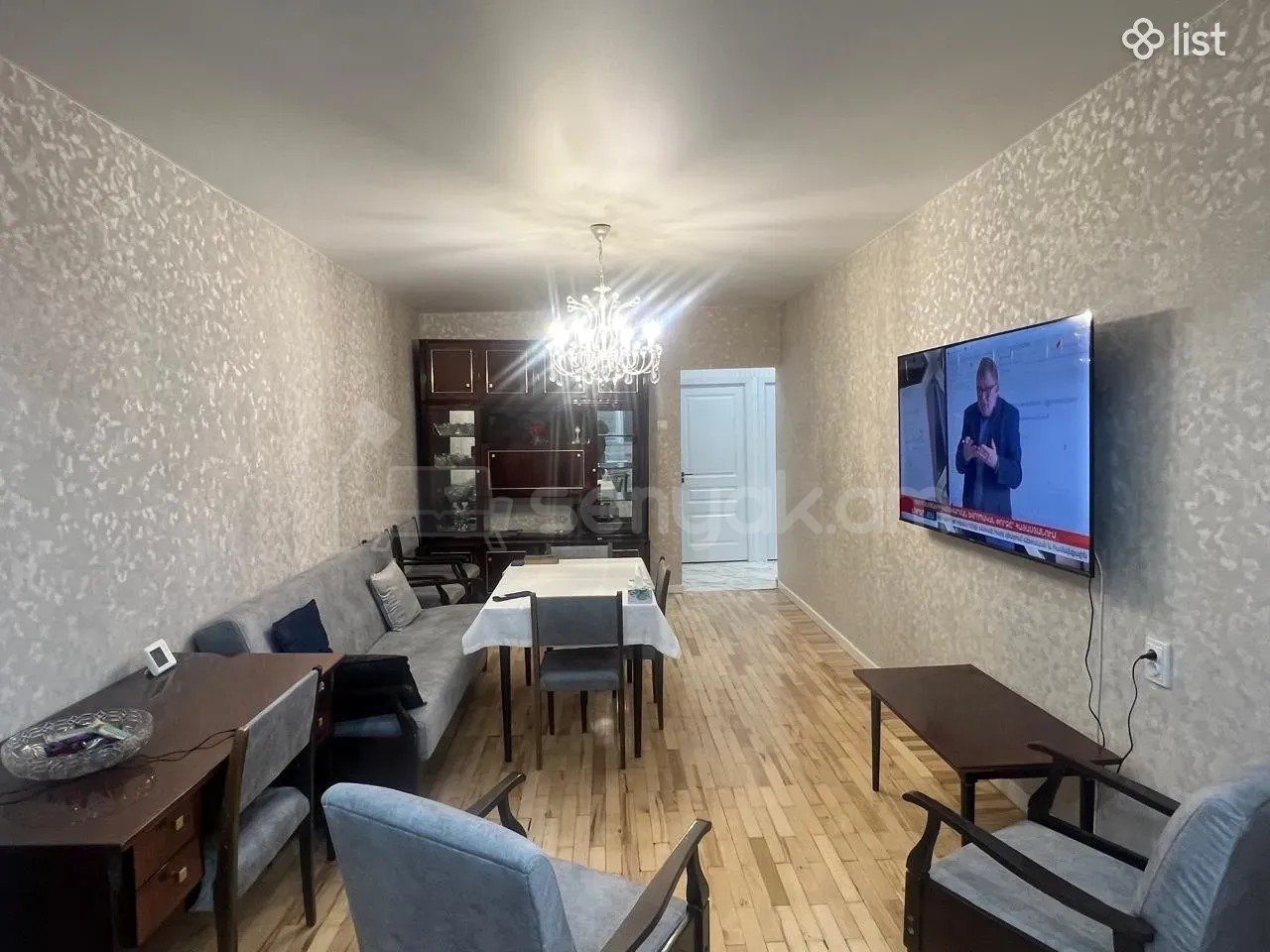 3 Սենյականոց Բնակարան Քարե Շենքում, 75քմ, 4/5 հարկ, Նորմալ Վիճակում