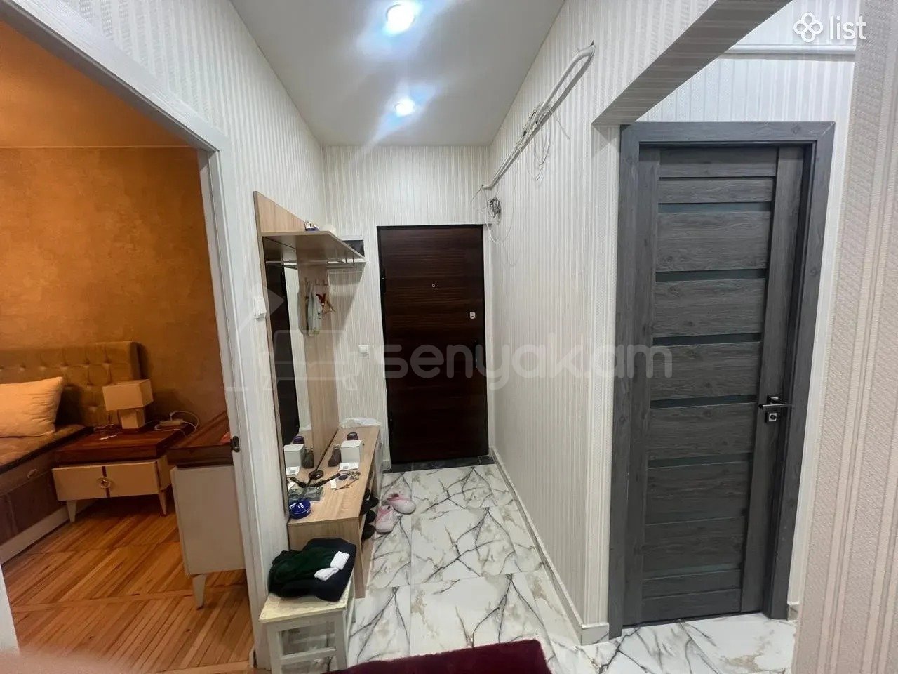 3 Սենյականոց Բնակարան Քարե Շենքում, 75քմ, 4/5 հարկ, Նորմալ Վիճակում