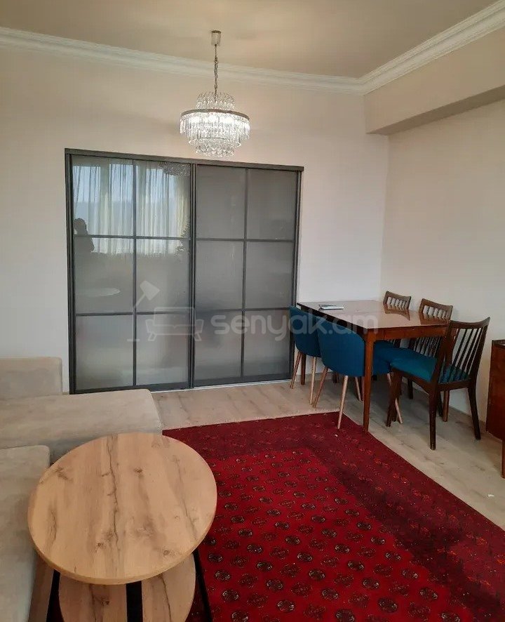 2 Սենյականոց Բնակարան, 42քմ, 7/9 հարկ, Կապիտալ Վերանորոգված