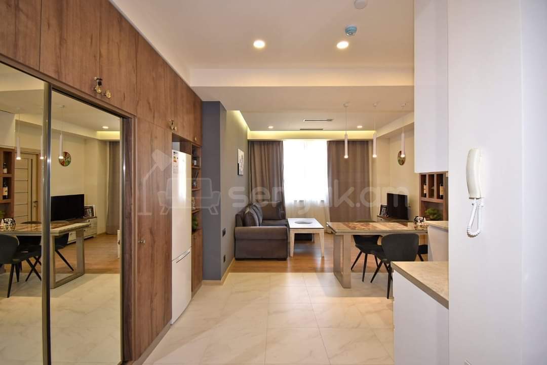 2 Սենյականոց Բնակարան Նորակառույցում, 50քմ, 5/16 հարկ, Դիզայներական Վերանորոգված