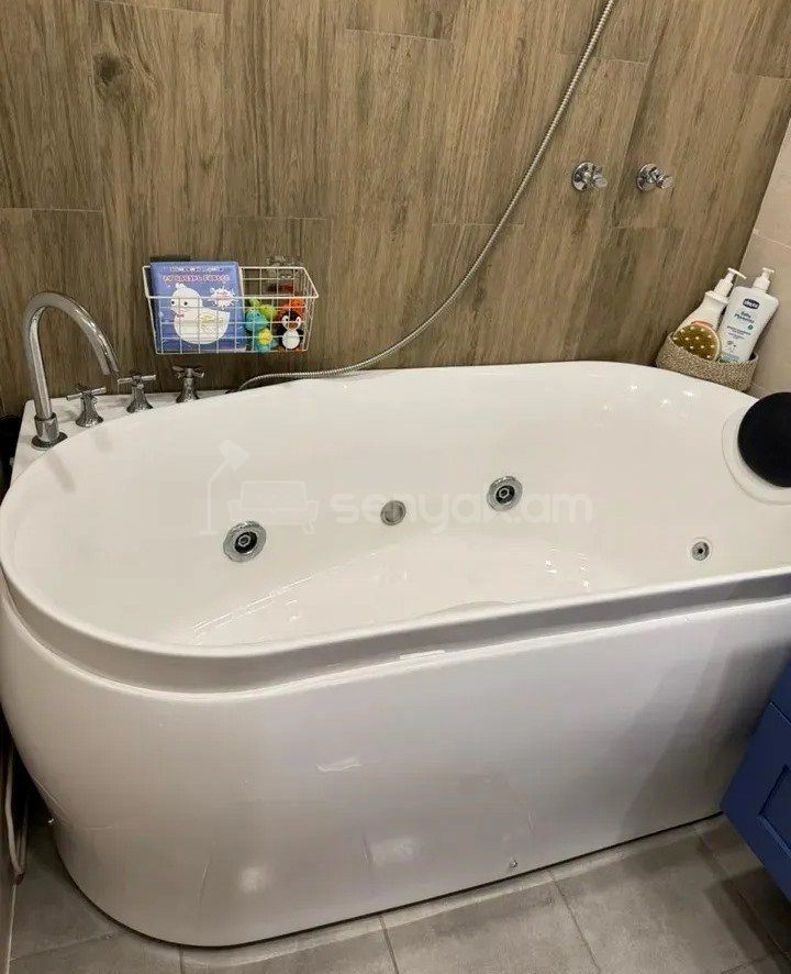 3 Սենյականոց Բնակարան Նորակառույցում, 92քմ, 12/16 հարկ, Կապիտալ Վերանորոգված