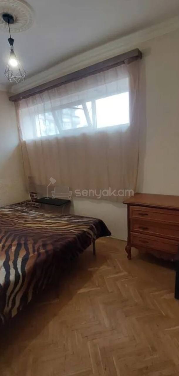 2 Սենյականոց Բնակարան Քարե Շենքում, 50քմ, 4/5 հարկ, Կոսմետիկ Վերանորոգված, Կահավորված