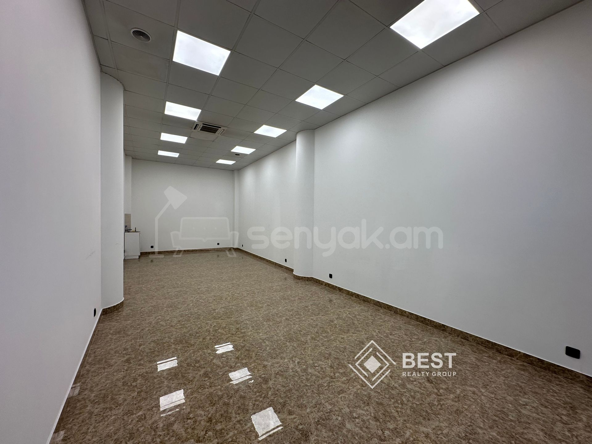 Օֆիսային Տարածք, 39քմ, Կապիտալ Վերանորոգված