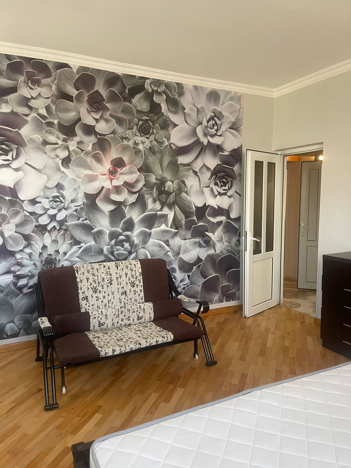 2 Սենյականոց Բնակարան, 72քմ, 9/10 հարկ, Կապիտալ Վերանորոգված, Կահավորված, Արևկող