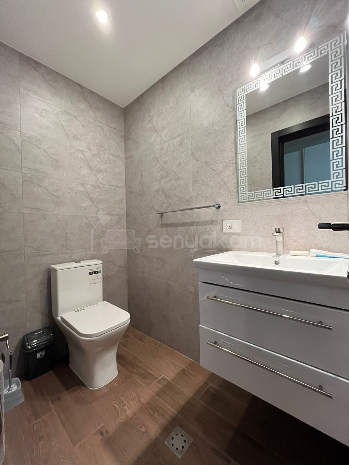 3 Սենյականոց Բնակարան, 78քմ, 1/2 հարկ, Կապիտալ Վերանորոգված, Կահավորված, Արևկող