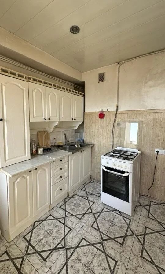 1 Սենյականոց Բնակարան, 41քմ, 9/9 հարկ, Նորմալ Վիճակում