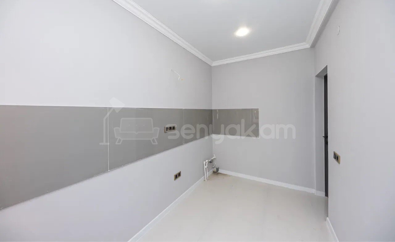 2 Սենյականոց Բնակարան, 42քմ, 2/9 հարկ, Կապիտալ Վերանորոգված