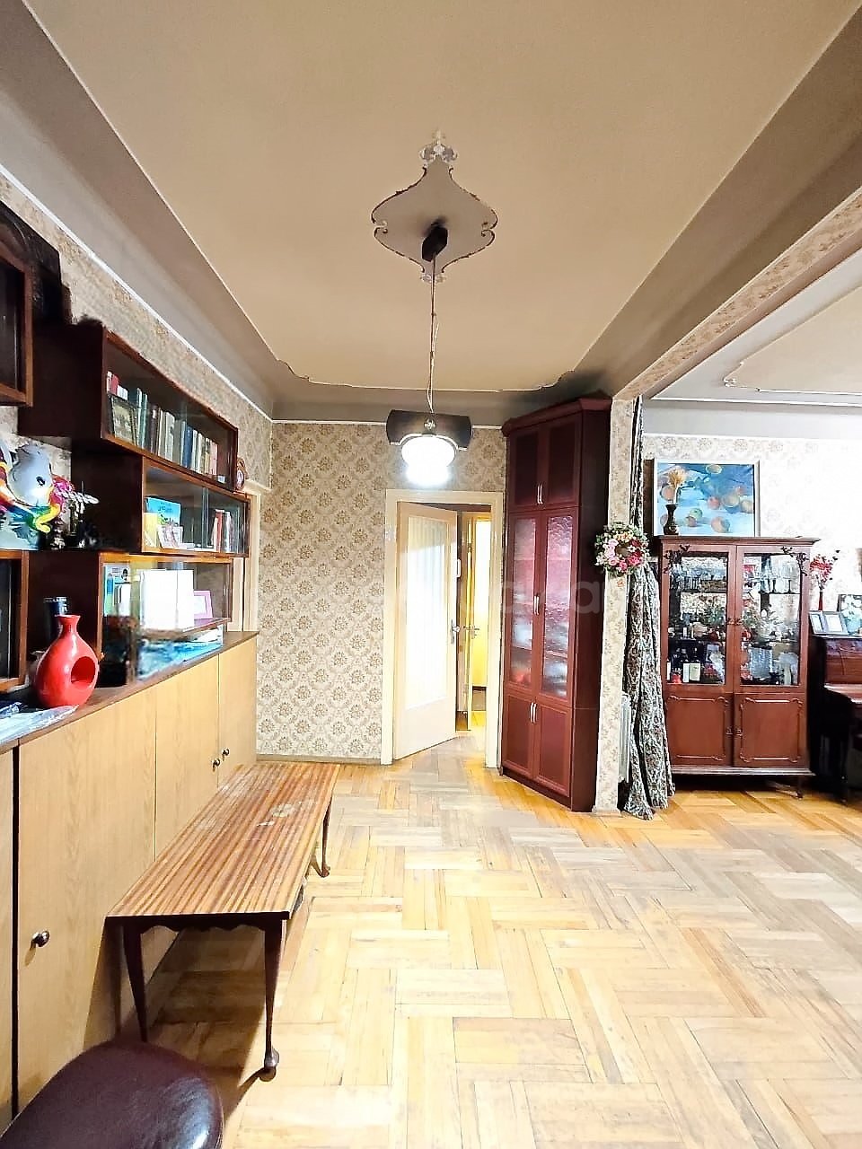 2 Սենյականոց Բնակարան Քարե Շենքում, 72քմ, 1/7 հարկ, Նորմալ Վիճակում