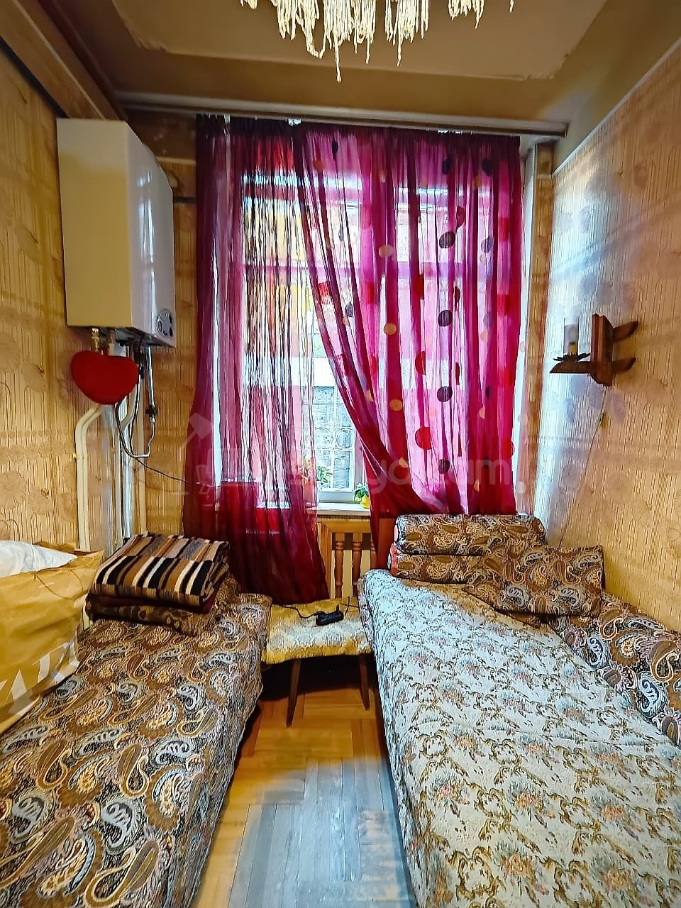 2 Սենյականոց Բնակարան Քարե Շենքում, 72քմ, 1/7 հարկ, Նորմալ Վիճակում