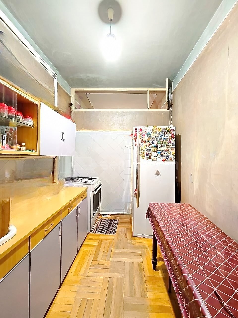 2 Սենյականոց Բնակարան Քարե Շենքում, 72քմ, 1/7 հարկ, Նորմալ Վիճակում