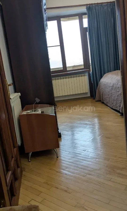 3 Սենյականոց Բնակարան Նորակառույցում, 95քմ, 3/10 հարկ, Նորմալ Վիճակում