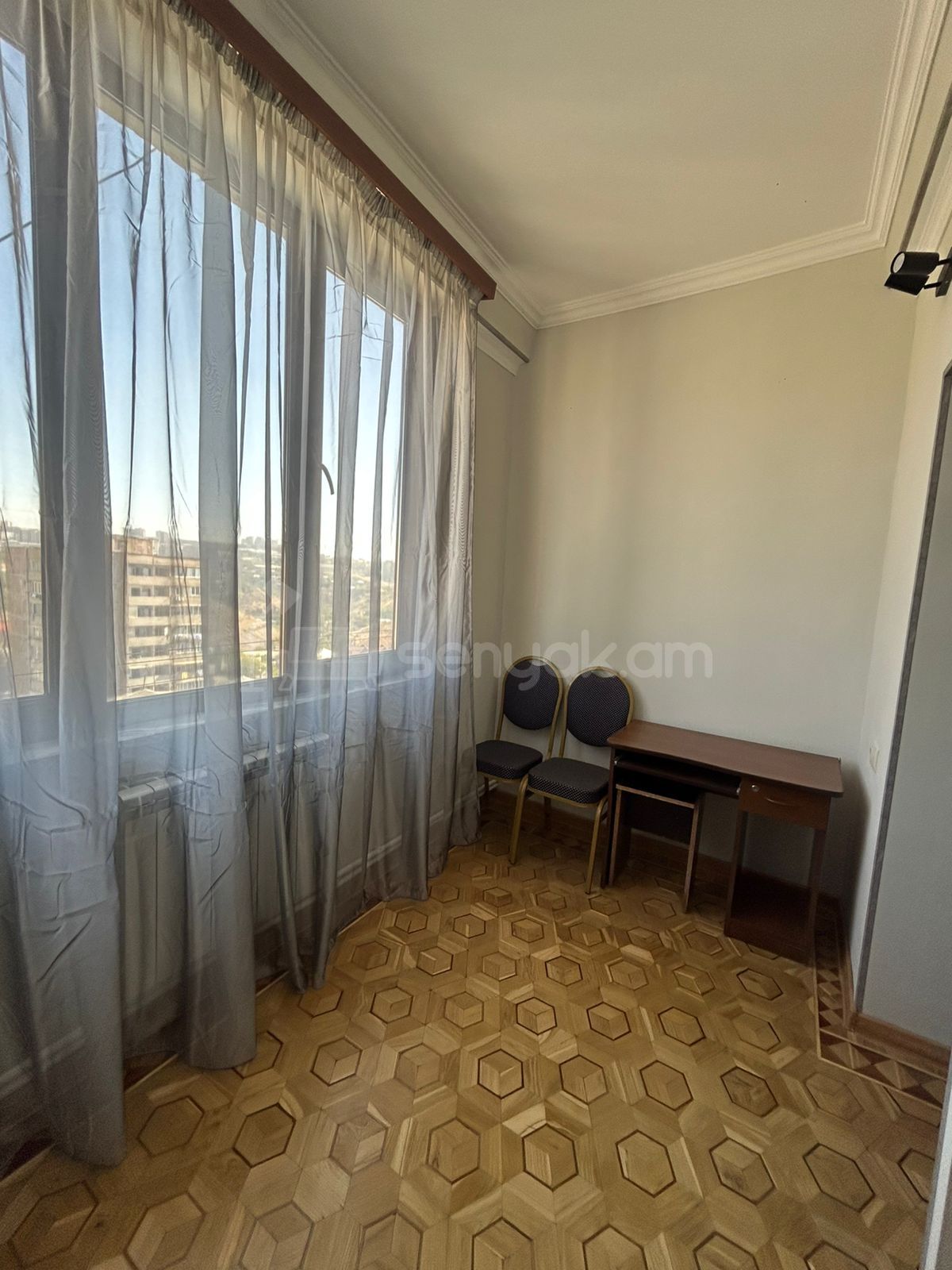 3 Սենյականոց Բնակարան, 67քմ, 9/9 հարկ, Կապիտալ Վերանորոգված, Կահավորված, Արևկող