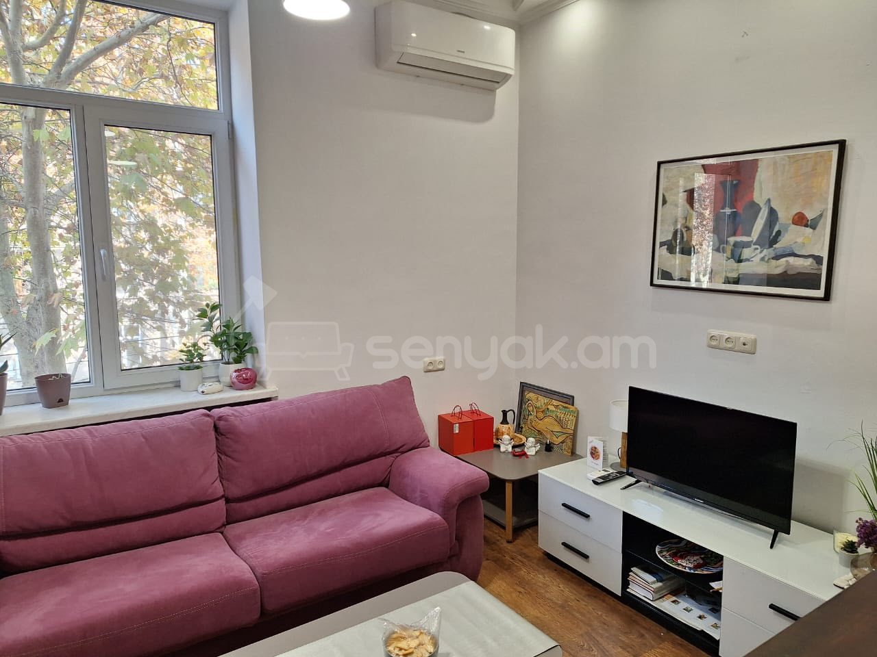 2 Սենյականոց Բնակարան Քարե Շենքում, 37քմ, 3/4 հարկ, Կապիտալ Վերանորոգված