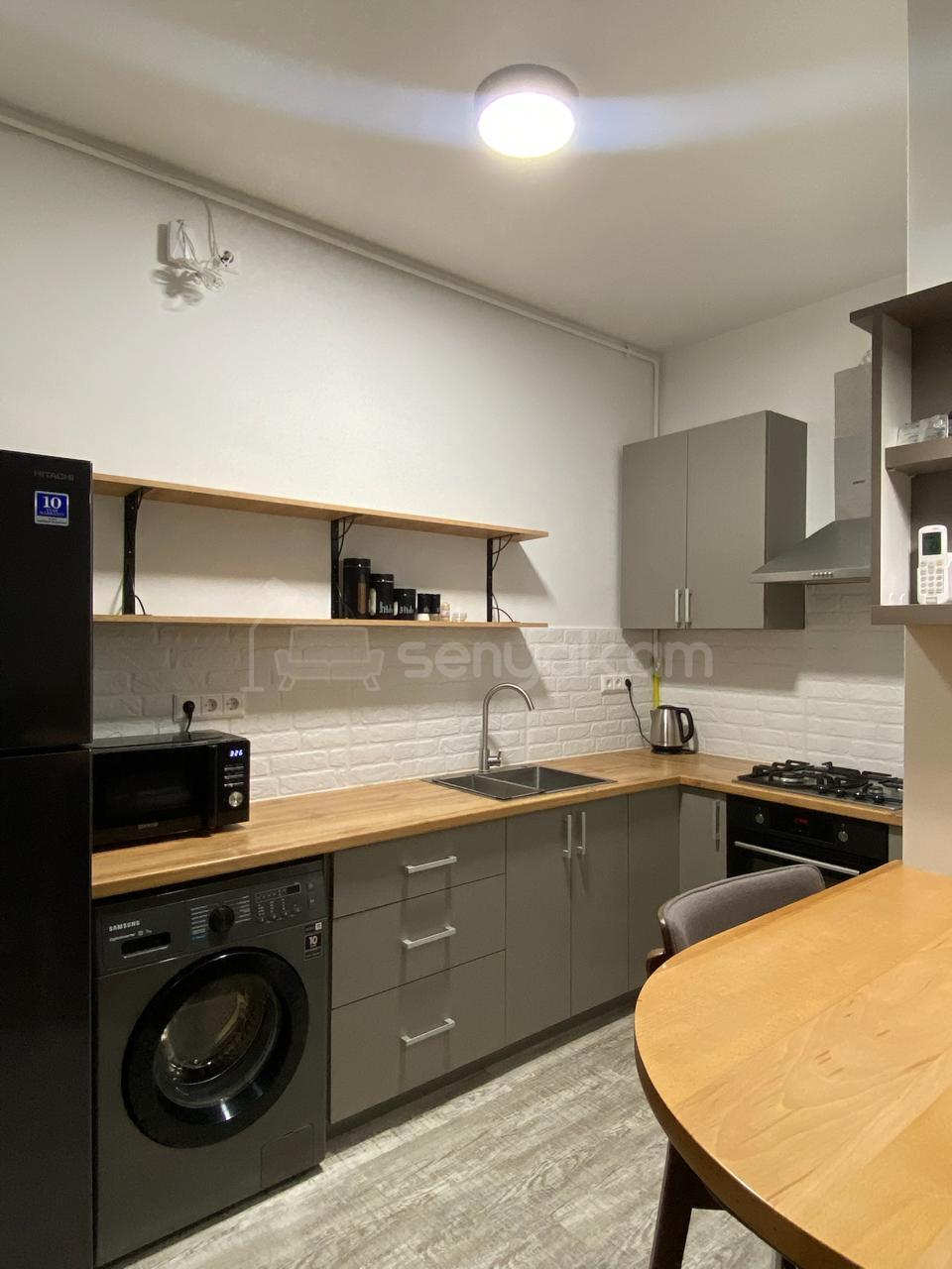 3 Սենյականոց Բնակարան Նորակառույցում, 80քմ, 11/15 հարկ, Կապիտալ Վերանորոգված