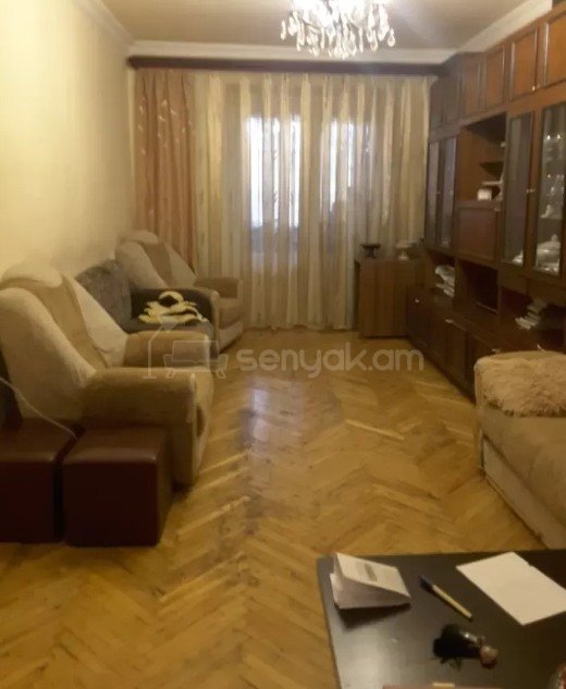 2 Սենյականոց Բնակարան Քարե Շենքում, 61քմ, 2/5 հարկ, Նորմալ Վիճակում