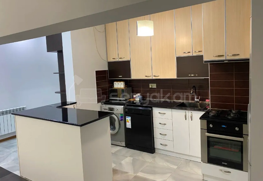 3 Սենյականոց Բնակարան Նորակառույցում, 104քմ, 9/19 հարկ, Կապիտալ Վերանորոգված