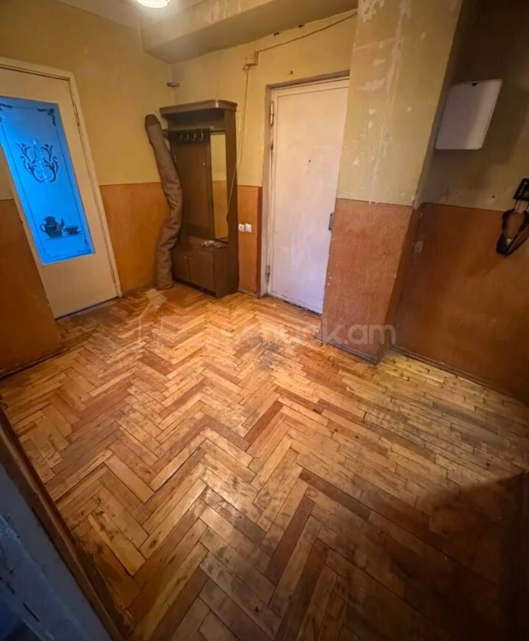 2 Սենյականոց Բնակարան, 65քմ, 11/14 հարկ, Պետական Վիճակում, Կահավորված