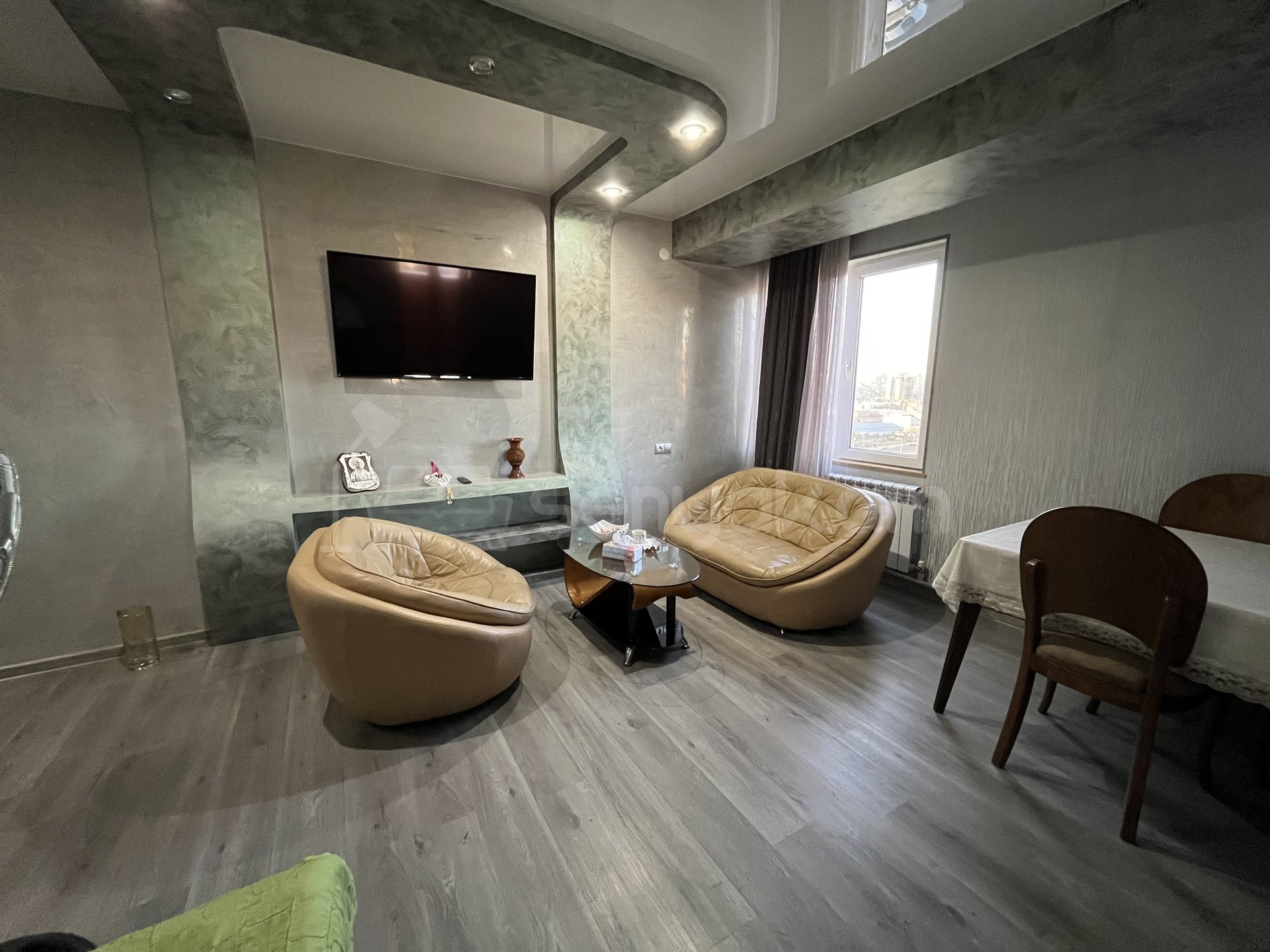 3 Սենյականոց Բնակարան, 81քմ, 12/14 հարկ, Կապիտալ Վերանորոգված