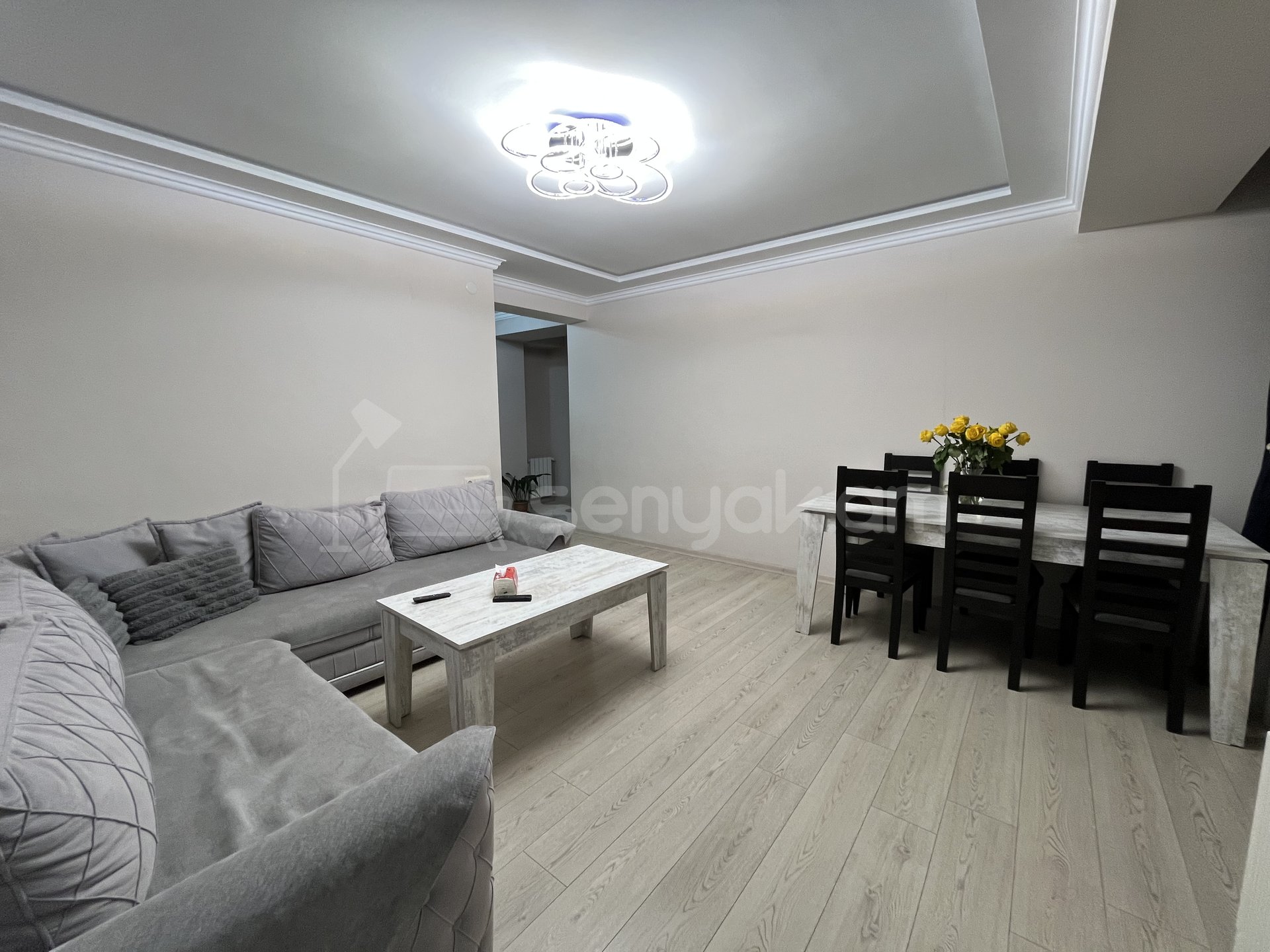 4 Սենյականոց Բնակարան, 81քմ, 11/14 հարկ, Կապիտալ Վերանորոգված