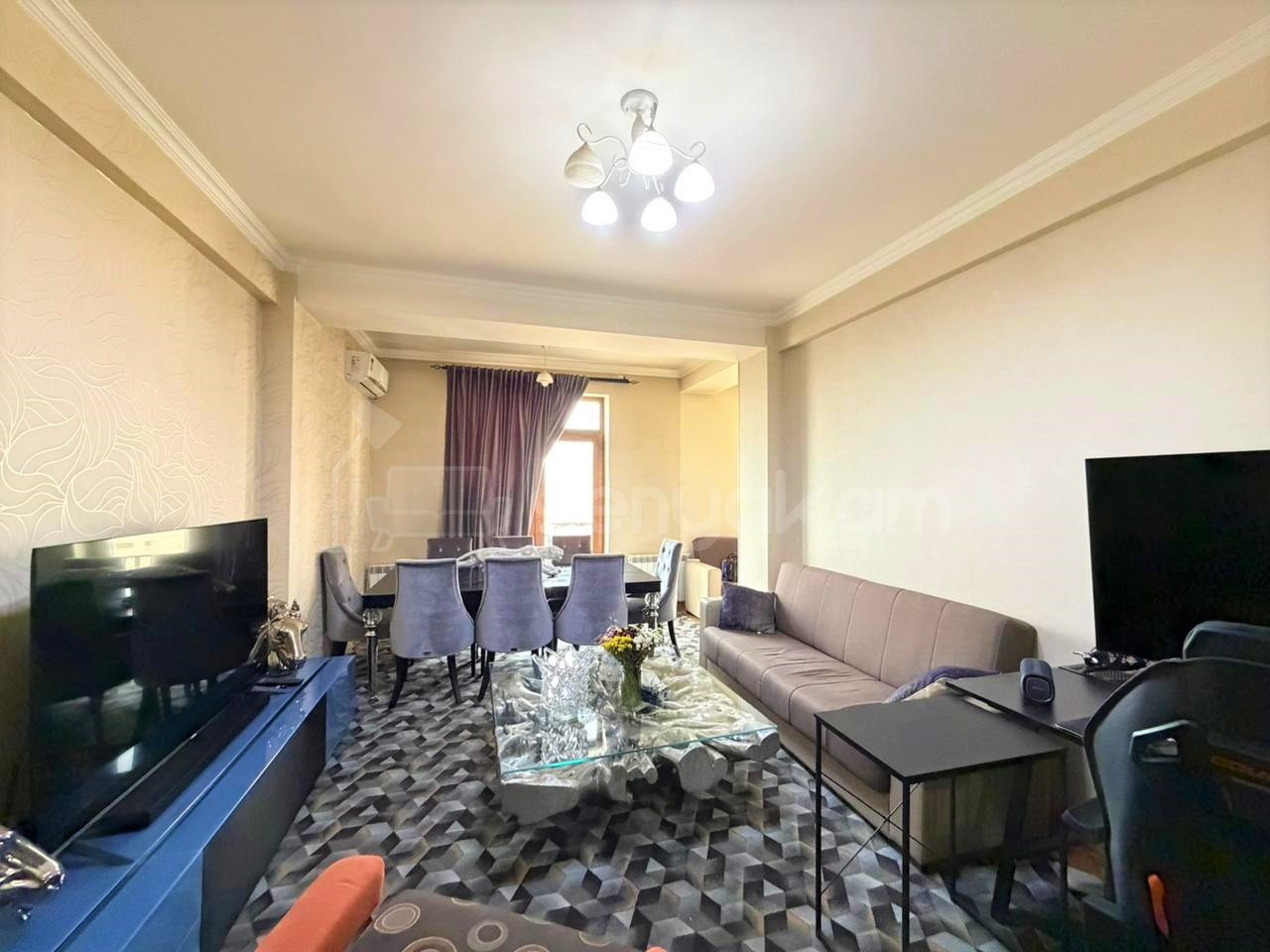 2 Սենյականոց Բնակարան Նորակառույցում, 82քմ, 8/10 հարկ, Կապիտալ Վերանորոգված