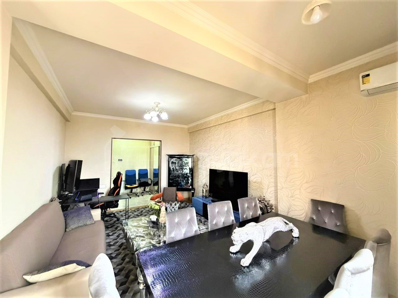 2 Սենյականոց Բնակարան Նորակառույցում, 82քմ, 8/10 հարկ, Կապիտալ Վերանորոգված