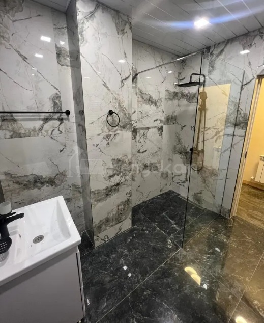 2 Սենյականոց Բնակարան Նորակառույցում, 68քմ, 3/12 հարկ, Կապիտալ Վերանորոգված