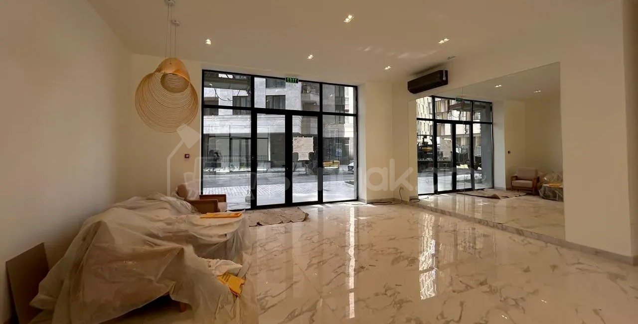 3 Սենյականոց Բնակարան Նորակառույցում, 117քմ, 11/18 հարկ, Զրոյական Վիճակում