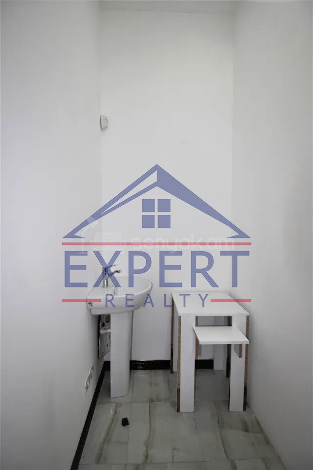 Օֆիսային Տարածք, 65քմ, Կապիտալ Վերանորոգված