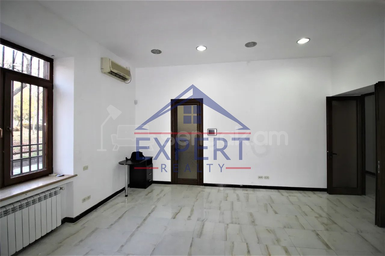 Օֆիսային Տարածք, 65քմ, Կապիտալ Վերանորոգված