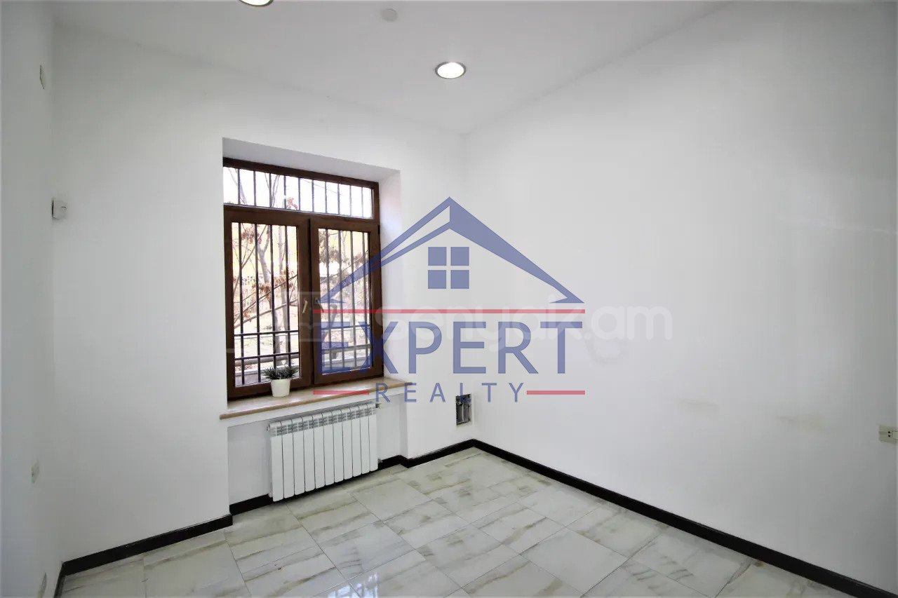 Օֆիսային Տարածք, 65քմ, Կապիտալ Վերանորոգված