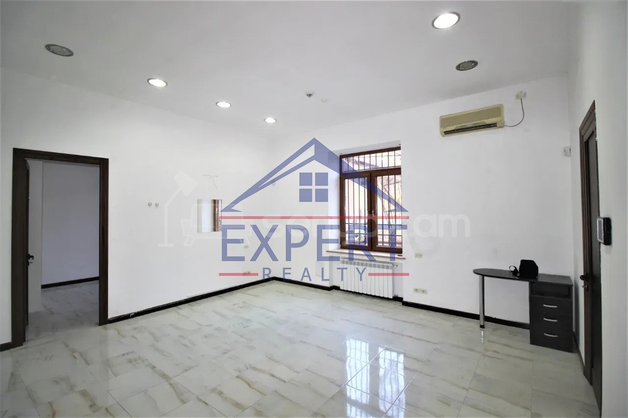 Օֆիսային Տարածք, 65քմ, Կապիտալ Վերանորոգված