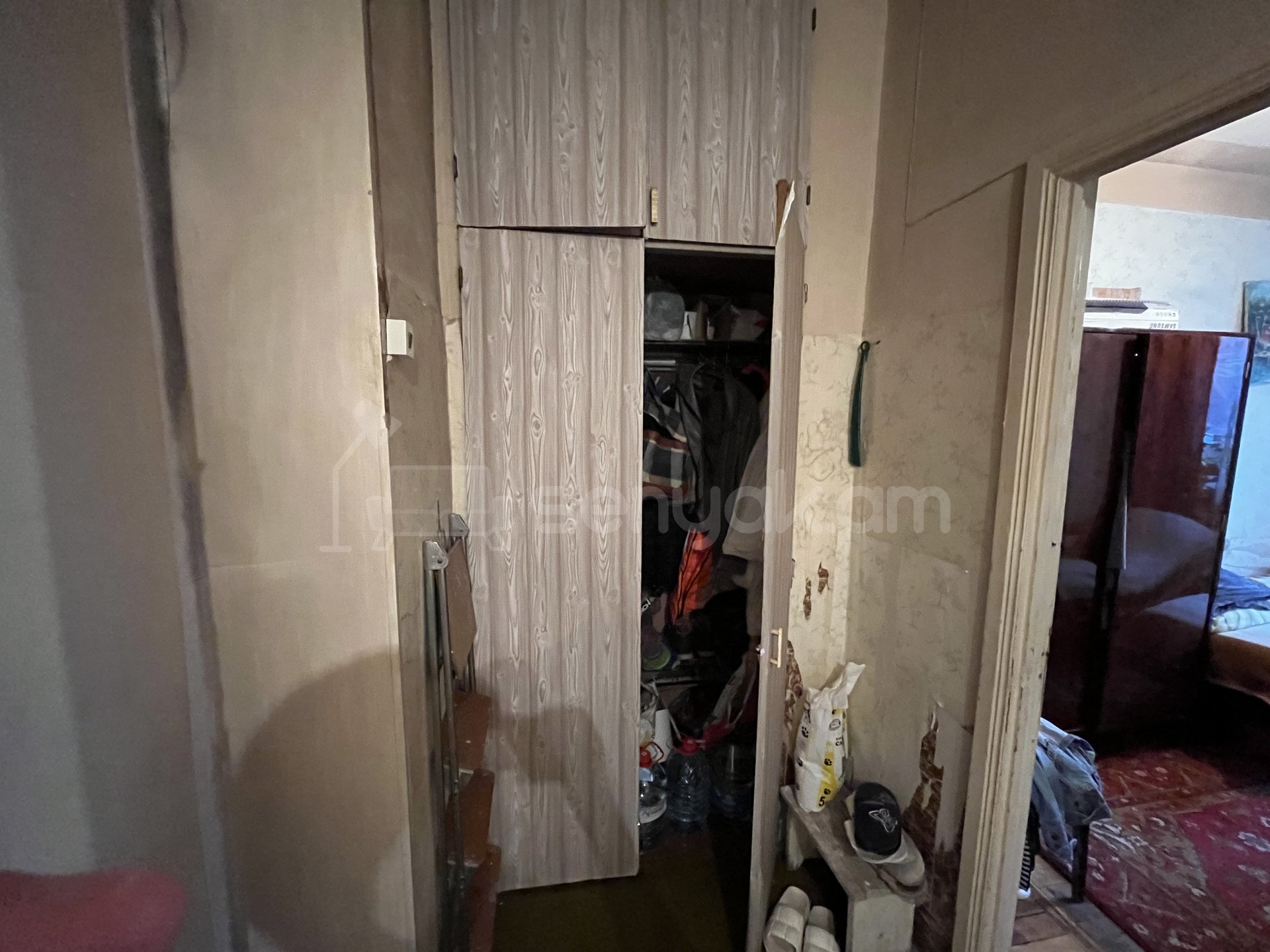 3 Սենյականոց Բնակարան Քարե Շենքում, 67քմ, 2/5 հարկ, Կոսմետիկ Վերանորոգված