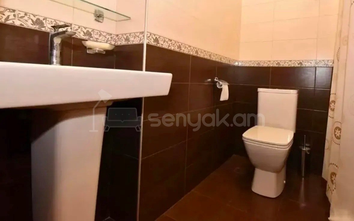 3 Սենյականոց Բնակարան Նորակառույցում, 116քմ, 11/16 հարկ, Կապիտալ Վերանորոգված