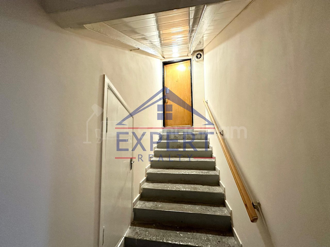 Օֆիսային Տարածք, 90քմ, Կապիտալ Վերանորոգված