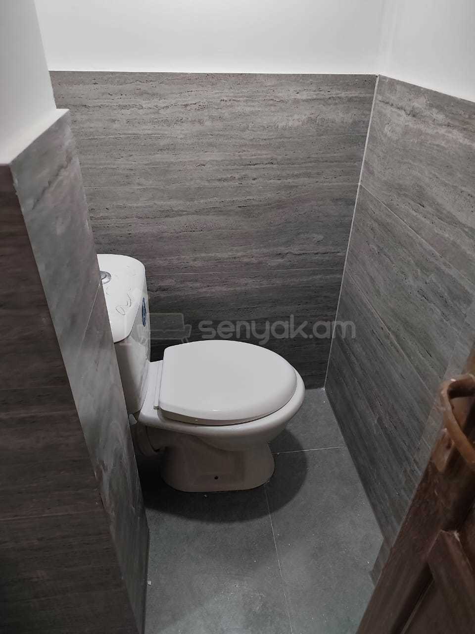 2 Սենյականոց Բնակարան, 54քմ, 3/9 հարկ, Կապիտալ Վերանորոգված, Մասամբ Կահավորված, Արևկող